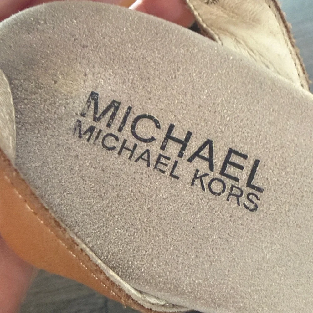 Michael Kors Camel Leather Espadrille Wedge Sandals G Buckle Ankle Strap Size 8
